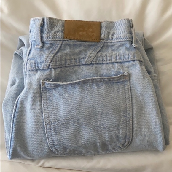 LEE Light Wash Jeans - Picture 3 of 8